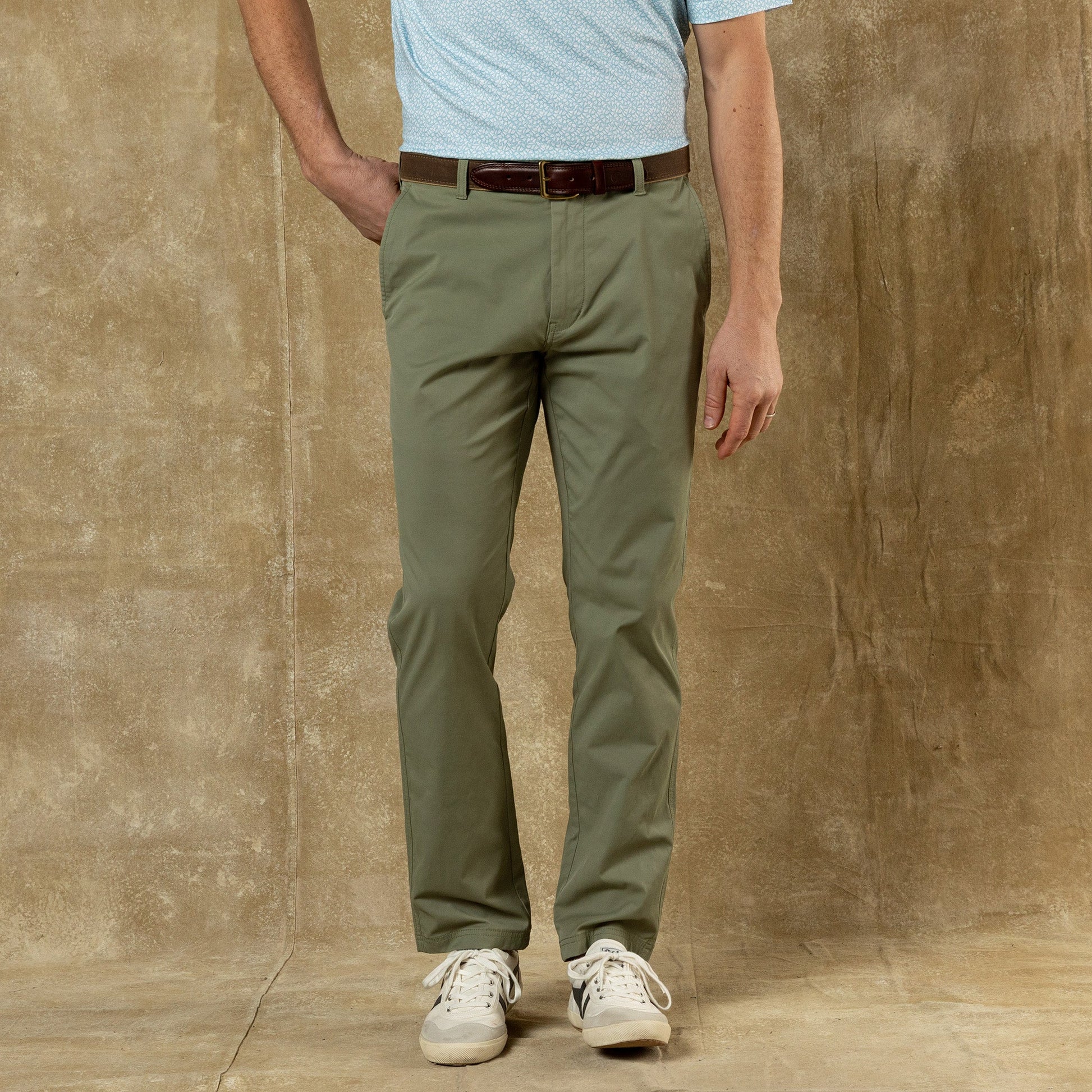 Duck Head Harbor Performance Chino - Oil Green
