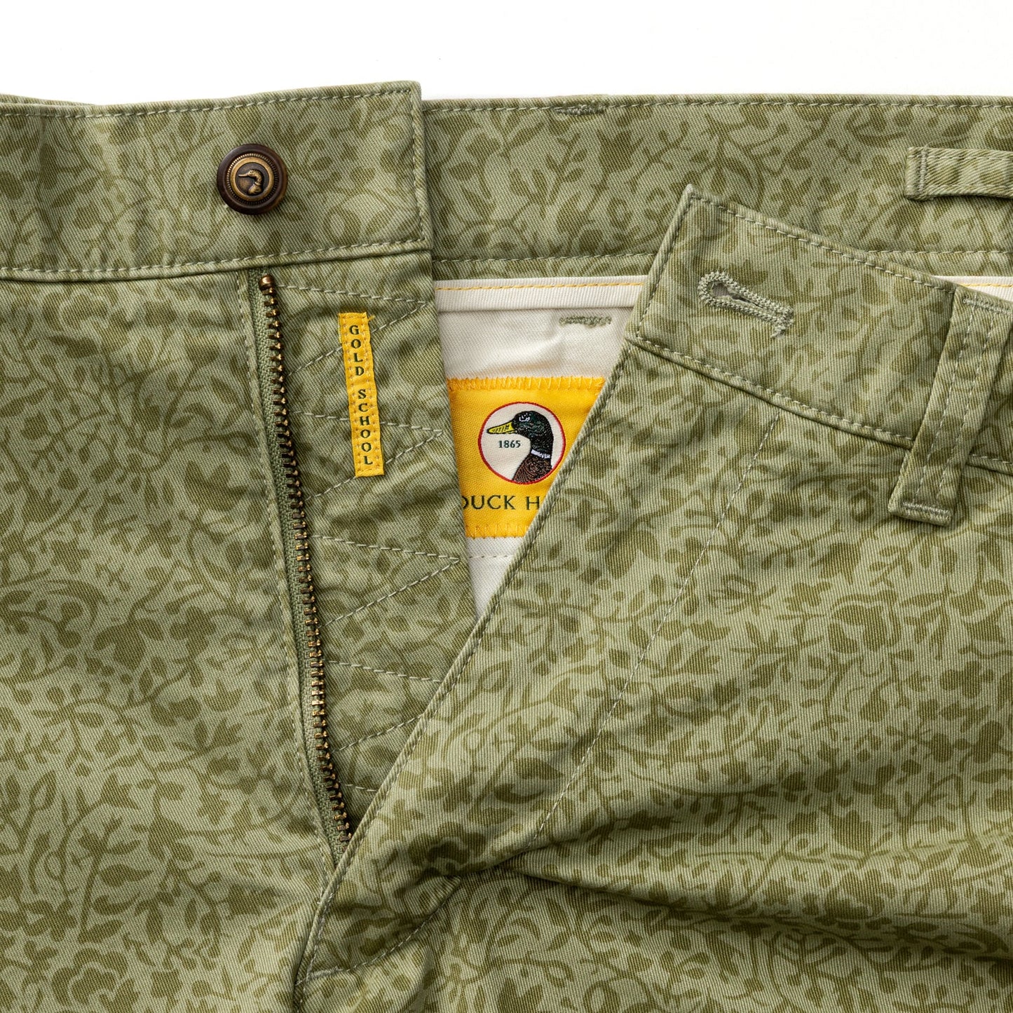 Duck Head 7" Gold School Chino Short - Tea Leaf Print