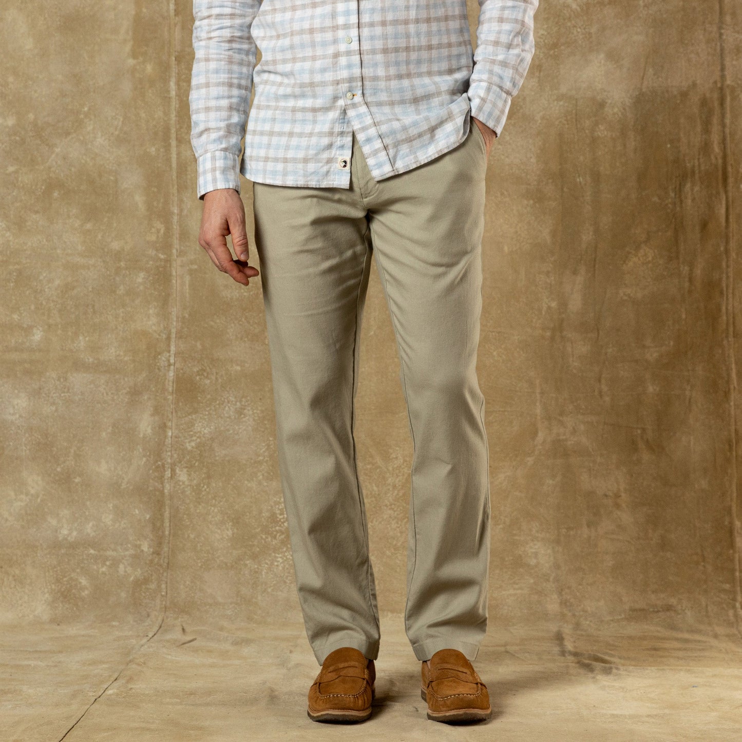 Duck Head Classic Fit Linen Gold School Chino - Toasted Khaki
